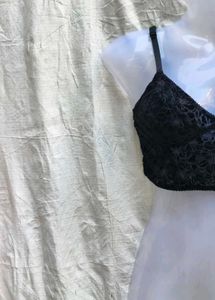 I. CUTE BLACK CORSET TOP
