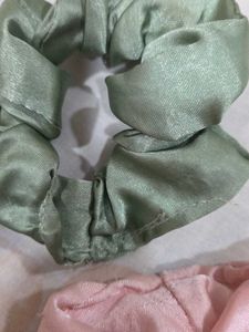 Cute Hair Scrunchies (Set of 2)