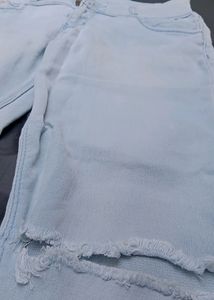 Sat Of Two Jeans 👖 For You