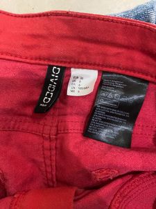 H&amp;M red shorts
