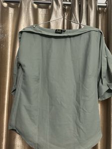 Chic Sage Green Boat Neck 3/4 Sleeve Top