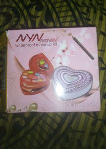Make-up Kit