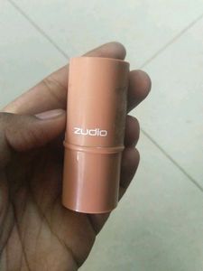 Cheeky Shine Highilter From Zudio