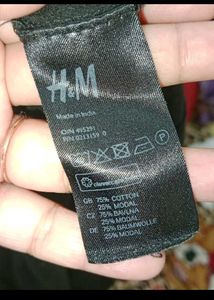 H&amp;M Check Mens Tshirt