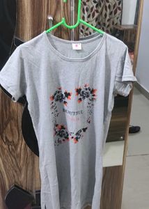 Light Grey T-shirt 👕