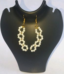 Necklaces eyerring Braslate trend latest flower je