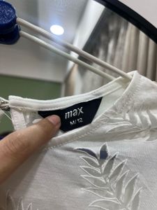 MAX Embroidered Top