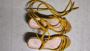 Aijo heels used