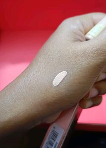 Lakme 9 TO 5 Conclear