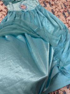 Frozen Princess Gown ( Disney Brand)