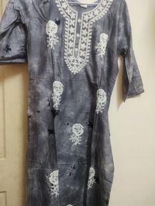 New Kurti Chikankari Work M size