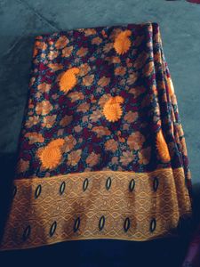 Saree With Unstitched Blouse..
