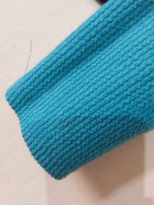 Stylish Blue Cut Top