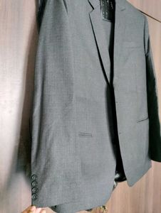 Men&#39;s Dark Grey Suit Set
