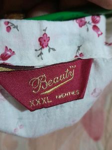 Premium Floral White Front Open Maxi (Night Wear)