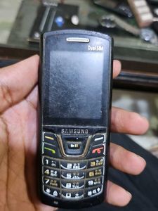 Samsung Dual SIM Phone