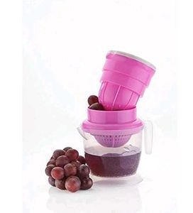 Kitchwish Plastic Hand Juicer Nano Fruit