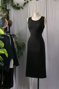 Sleeveless Black Dress