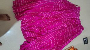 Pink and white Bhandani choli
