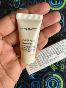 Mac Hyper Real Serumizer