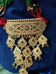 Elegant Gold-Tone Necklace