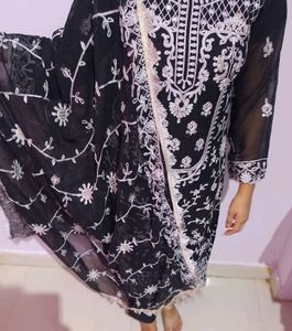 Pakistani Suit