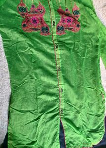 Green Kurti