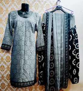 Grey Printed Salwar Kameez With Dupatta