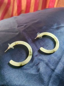 Medium size hoops