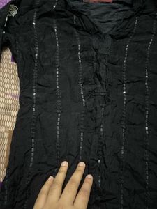 🖤Black Embroidered Sleeve Dress🖤