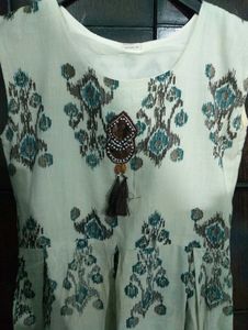 Ethnic Dress/ Kurta And Shrug