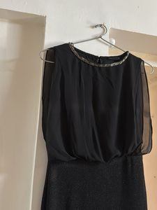 Elegant Black Sheath Onepiece 👗