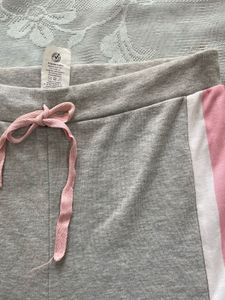 Grey Sweatpants With Pink Strips