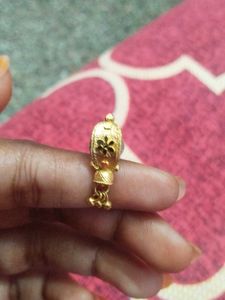 Gold Flower Design Jhumka Earring