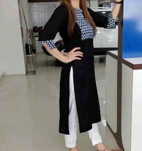 Black Kurti