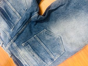 Distressed Slim Fit Jeans