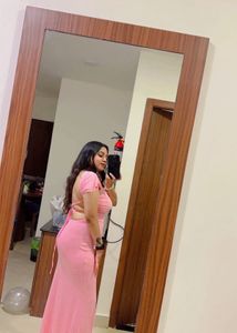 Elegant Pink Maxi Dress