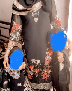 Pakistani Suits With Dupatta And Pant