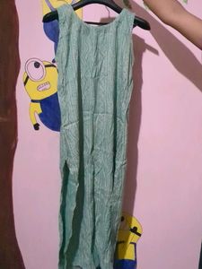 It is Knee Length Sleeveless Kurti With Straps