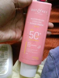 Dot & Key Sunscreen SPF 50