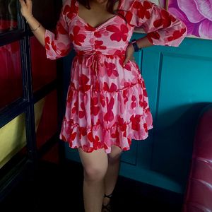pink dress