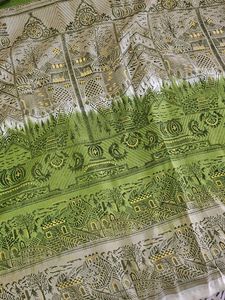 Green Paisley Georgette Saree