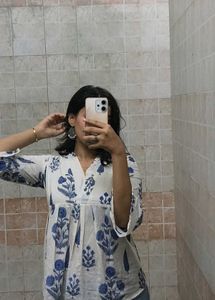Floral Print Short kurti