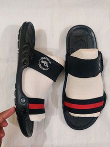 Men Chappal Flip Flop  In Size 7