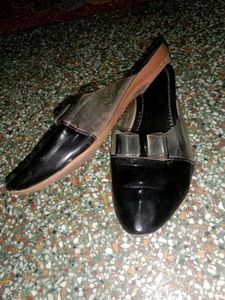Black Flats Juti
