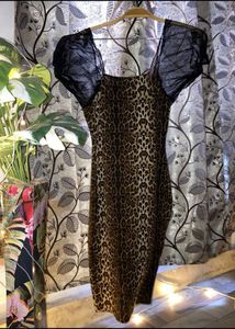 beautifull tiger print bodycon dress  🤎🖤