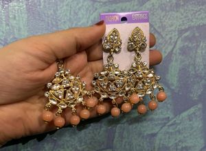 Earing With Mang Tika
