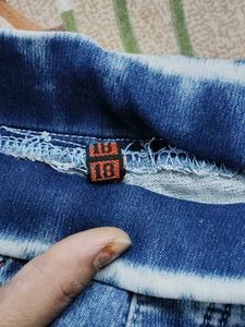 Cute Distressed Denim Jeans