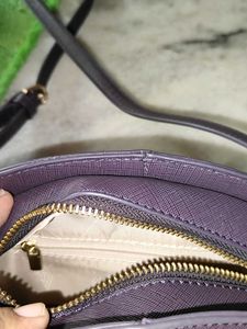 Van Heusen Sling Bag