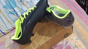 Football Shoes For Men And Women